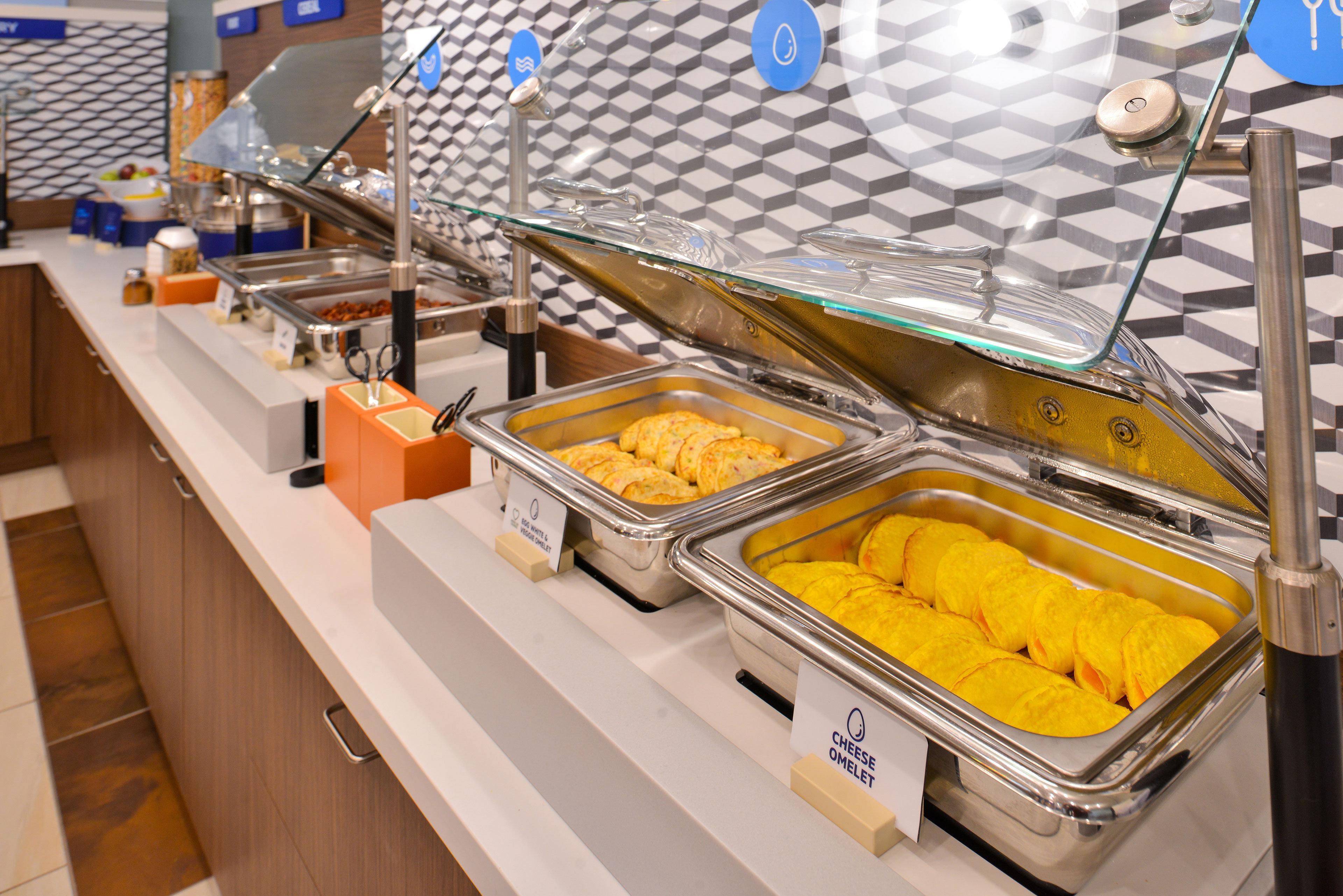 Holiday Inn Express Hotel & Suites Christiansburg By Ihg Bagian luar foto